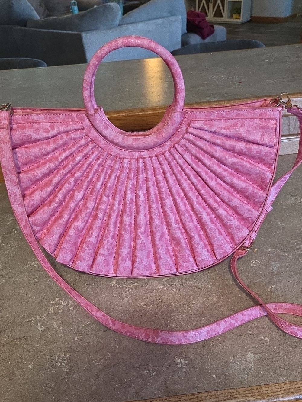Pink Fan-Style Pleated Shoulder Bag